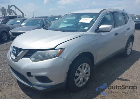 2016 Nissan Rogue S z USA, uszkodzony, nr VIN 5N1AT2MV1GC922715